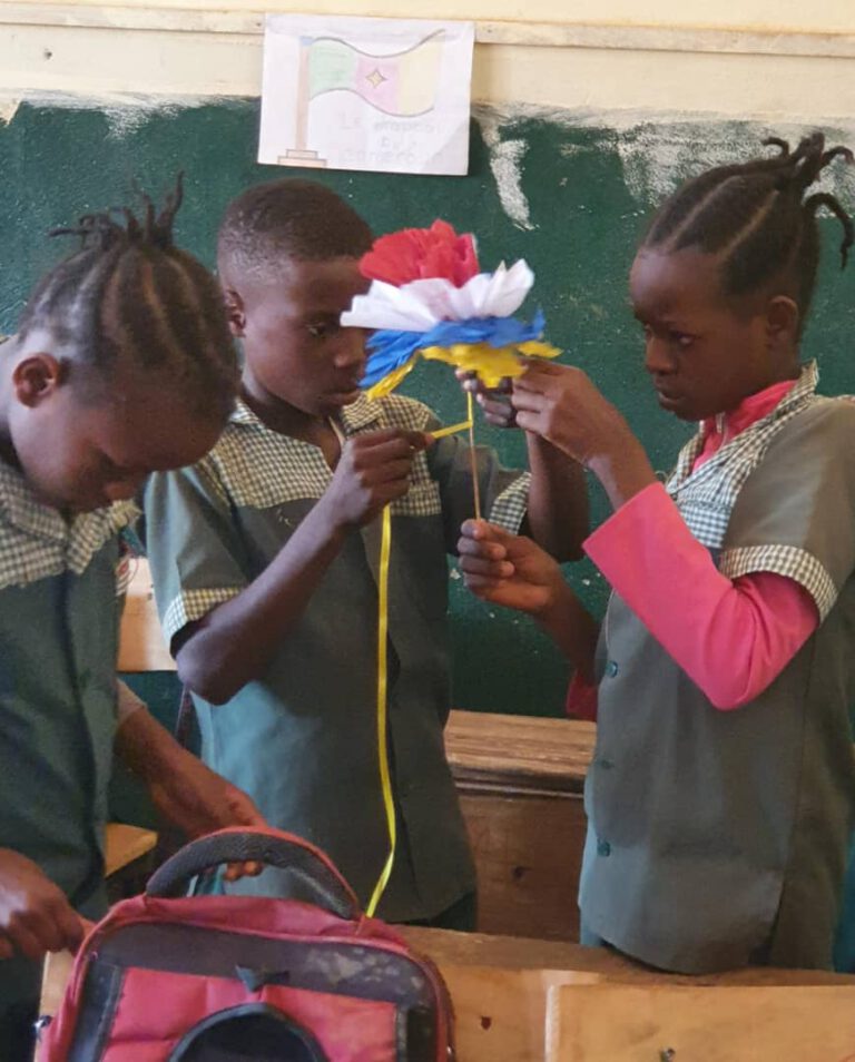 Photo INSER Action Sociale : Ateliers créatifs