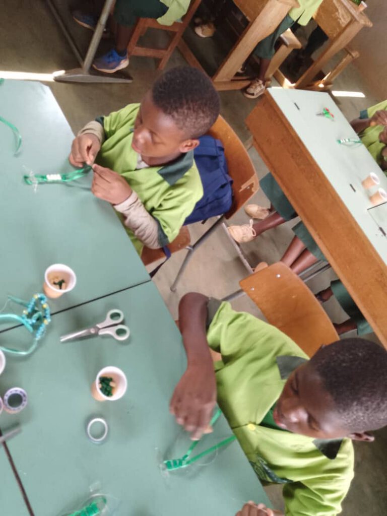 Photo INSER Action Sociale : Ateliers créatifs