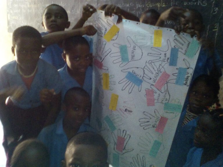 Photo INSER Action Sociale : Ateliers créatifs